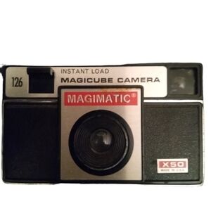 Collectible Camera, Magimatic X50, model; magicube​